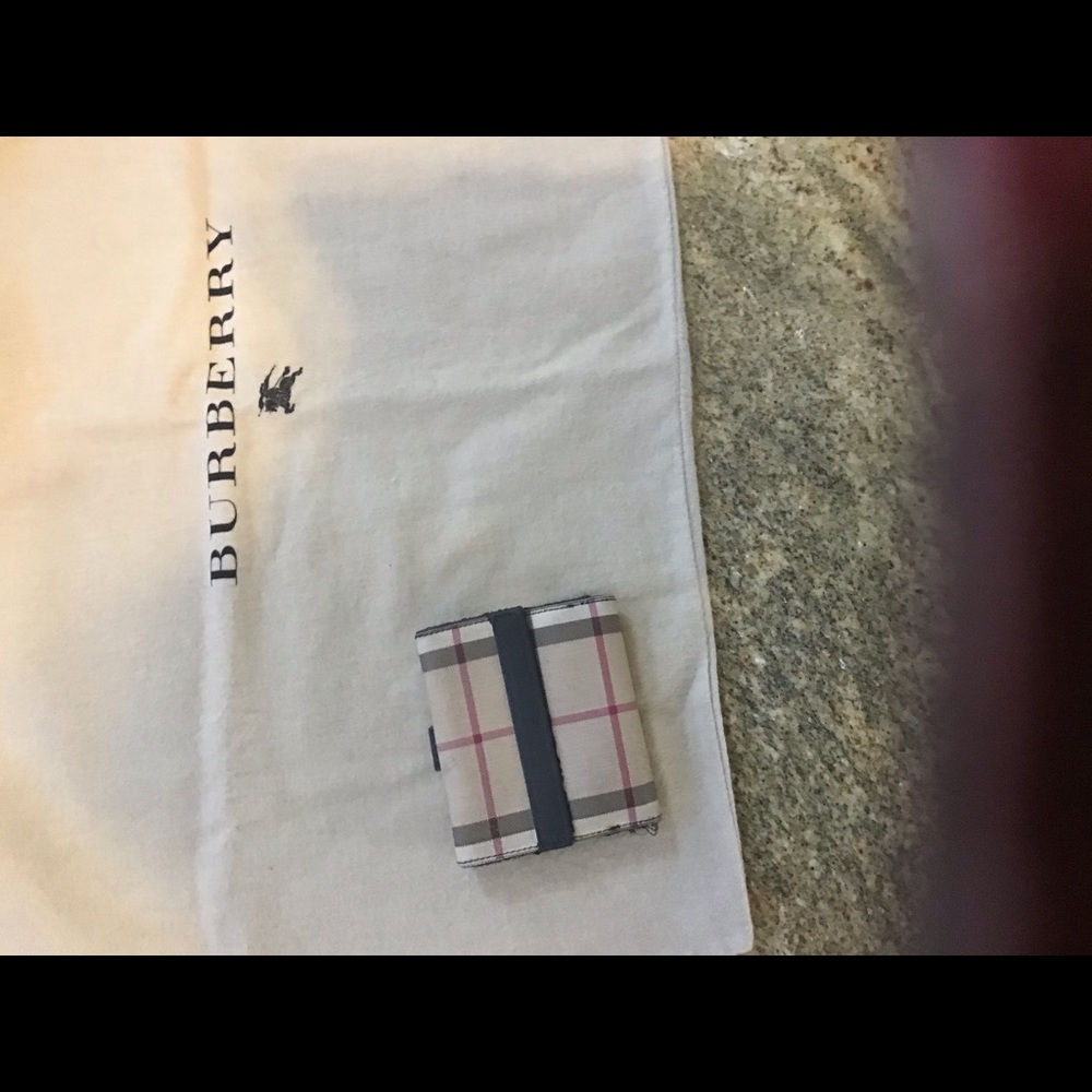 Burberry wallet
